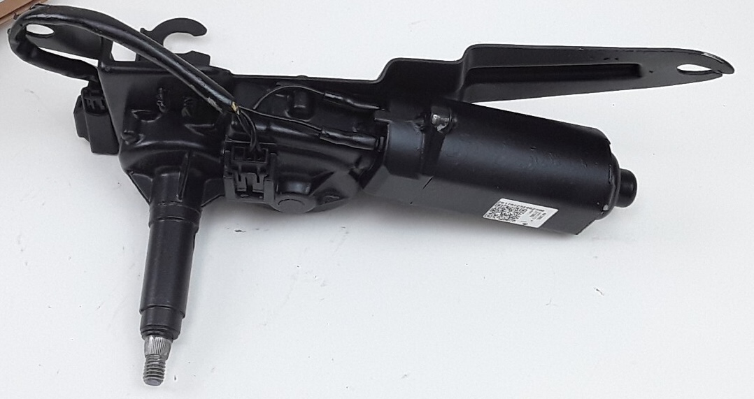 Rear wiper motor and gearbox module used in the General Motors Theta vehicle-family program